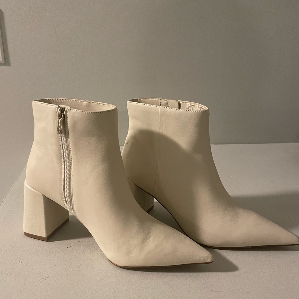 Vince Camuto Women's Footwear Membidi Ankle Boot